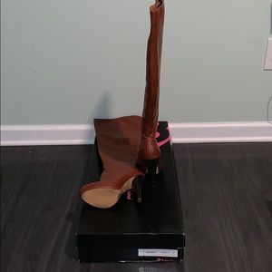 Brand New Over the Knee Boots Size 7 with box